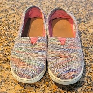 Girls Tom's slip on shoes